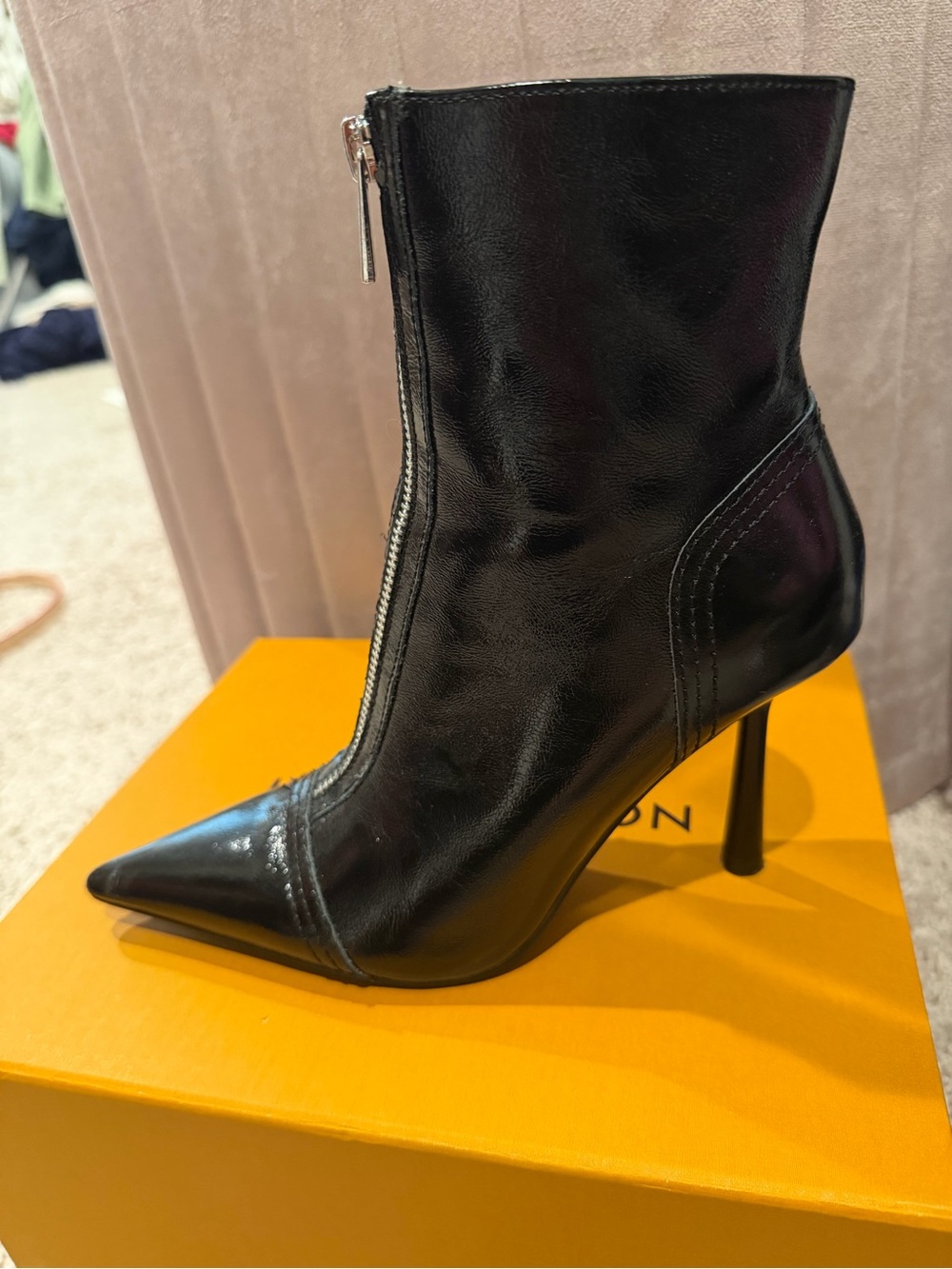 Women's Black Pointed Toe Stiletto Ankle Boot